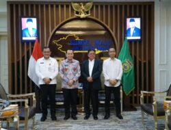 Fatoni Terima Audiensi Syahrial Oesman Bahas Bagaimana Membangun Citra Baik Sumsel