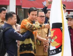 Lepas Logistik Pemilu 2024, Hani : Mari Laksanakan dengan Transparan, Profesional, dan Berintegritas