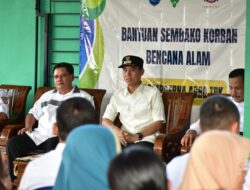 Pemkab OKI – PT Sampoerna Agro Salurkan Bantuan Kepada Warga Terdampak Banjir di Pematang Panggang