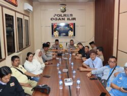 Polres Ogan Ilir Gelar Berbagi Takjil dan Buka Puasa Bersama Media, Pererat Sinergi Polri dan Insan Pers