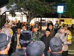 Ciptakan Kondusifitas dan Keamanan Wilayah, Forkopimda Blitar Gelar Patroli Gabungan Sambangi Pam Swakarsa di Tiap Kecamatan