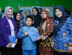 Tanamkan Literasi Kesehatan Sejak Dini, Bunda Literasi Hj Fatimah Toha Ajak Anak Muba Jaga Senyum Sehat