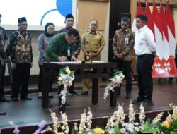 HD Saksikan 300 Debitur Sumsel Ikuti Penandatanganan Akad KUR Serentak di 38 Provinsi