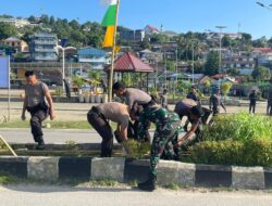 Peringati Hari Juang TNI AD Ke-80 dan Hari Ulang Tahun Ke-9 Kodam XVIII Kasuari, Kodim 1803/Fakfak Laksanakan Karya Bakti Pembersihan Ruang Publik