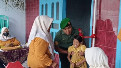 Sinergi Babinsa dan Nakes, Ujung Tombak Percepatan Penurunan Stunting di Sutojayan