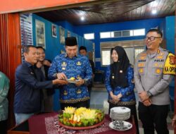 Wako Ludi dan Wawako Hj. Bertha Hadiri Peringatan HPN dan HUT PWI ke-80