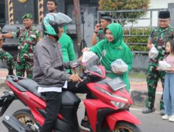 Indahnya Berbagi di Bulan Suci, Kodim 0402/OKI-OI Hadir di Tengah Masyarakat