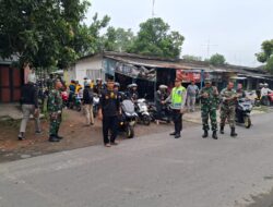 Pengamanan Pemberangkatan Warga PSHW Sutojayan Berjalan Aman Menuju Halal Bihalal di Pemkab Blitar