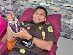 Peringati Hari Kartini, Kejari Simalungun dan Ikatan Adhyaksa Dharmakarini Daerah Simalungun Gelar Bakti Sosial Pemeriksaan Kesehatan dan Donor Darah