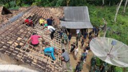 Demi Percepatan Rehab RTLH, Satgas TMMD Kodim 0402/OKI Lanjutkan Pembongkaran Rumah