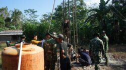 Aksi Nyata TMMD, Satgas Kodim 0402/OKI Bangun Sumur Bor untuk Masyarakat Pedesaan
