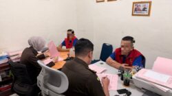 Kejari OKI Serahkan TSK Kasus Dugaan Korupsi KUR