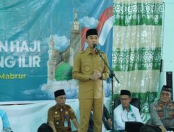 164 Calon Haji Kloter 10 Diberangkatkan, Bupati Pesan Kesiapan Fisik dan Kebersamaan