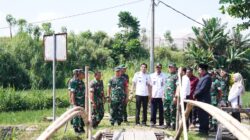 Dandim 0808/Blitar Dampingi Danrem 081/DSJ Tinjau Lokasi Jembatan Garuda Perintis yang Akan Dibangun
