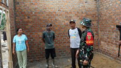 Dansatgas TMMD Ke-128 Kodim 0402/OKI Tinjau Progres Pekerjaan di Desa Pematang Sukatani