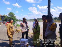 Polres Muba Salurkan Bantuan Sosial untuk Korban Longsor di Soak Baru