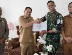 Dari Tugas Militer ke Literasi Budaya, Bupati Fakfak Apresiasi Kapten Cpm Prasetyo atas Peluncuran Buku “Mozaik Budaya Fakfak”