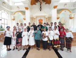 Semarak Lomba Paduan Suara Paroki Santo Yosep, Ketua TP PKK Fakfak Tekankan Peran Strategis Kaum Ibu