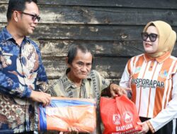 Wabup Netta Tinjau Korban Kebakaran, Imbau Warga Waspada