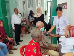 Operasi Katarak Gratis di RSUD Fakfak Diserbu Warga, Pasien Akui Hemat Biaya Hingga Belasan Juta Rupiah