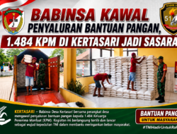 Babinsa Kawal Penyaluran Bantuan Pangan, 1.484 KPM di Kertasari Jadi Sasaran