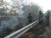 Karhutla 3 Hektare Kepung Tol KM 347 Batun Baru, Babinsa dan Tim Alpha Bergerak Cepat