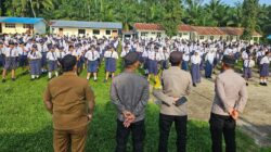 Police Goes to School, Kapolsek Silou Kahean Edukasi Pelajar Bahaya Narkoba, Bullying hingga Balap Liar