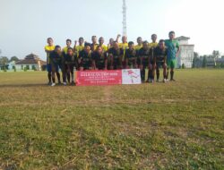 Pertandingan Sepuluh Club Sepak Bola Menutup Perayaan HUT RI Ke-78 Desa Bumi Daya Kec. Palas