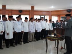Dikukuhkan, Pengurus MUI OKI Harus Siap Jadi Pelayan Umat
