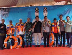 Utamakan Selamat, Wajib Gunakan  Life Jacket Sebelum Naik Speedboat