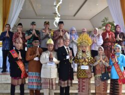 Semarak ‘Midang Bebuke’ Tradisi Unik Masyarakat Kayuagung di Hari Raya
