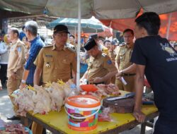 Pj. Bupati Asmar Pastikan Stok Bahan Pokok Aman Jelang Idul Adha