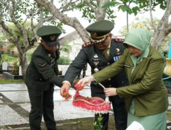 Rangkaian HUT TNI Ke 79, Kodim 0402/OKI Laksanakan Ziarah, Berikan Santunan Serta Anjangsana