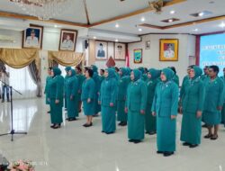Bupati Fakfak Kukuhkan Ketua dan Pengurus TP PKK Masa Bakti 2025–2030