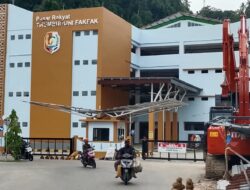 Program Visi dan Misi Bupati dan Wakil Bupati Fakfak Mulai Terwujud, Kritik dari Warganet Meningkat