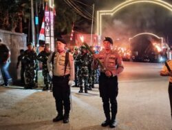 Semarak HUT ke-80 RI, Polres Fakfak Gelar Upacara Taptu dan Pawai Obor