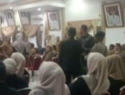 Pelantikan Pejabat Fakfak Diwarnai Teguran Terbuka Wabup kepada Kepala BKPSDM: Jangan Adu Domba saya dengan Bupati