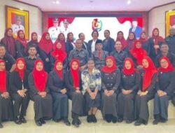 Kinerja BKPSDM Fakfak Disorot Publik, Wakil Bupati Tegaskan Tak Ingin Bupatinya Dijebak