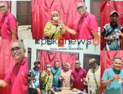 Dorong Kompetensi Jurnalistik, AWI Fakfak Gelar Pembagian Kartu Pers
