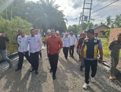 Akses Jalan Simpang RSA dan Simpang Sungai Dua Dibangun, Bupati Banyuasin Tinjau Progress Peningkatan Jalan