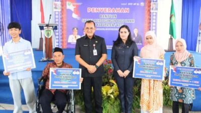 Dorong Pertumbuhan Ekonomi Daerah, Pemprov Sumsel Serahkan Bantuan Sarana Perdagangan untuk 1.812 UMKM