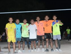 Putra Putri Mata Jemaat Yakob Fatunake Pemenang Juara 1 Bola Voli Reformasi Cup III