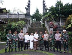 Satgas TMMD ke-127 Kodim 0808/Blitar Laksanakan Komsos dengan Tokoh Agama Hindu