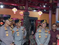 Kapolda Sumsel Tinjau Keamanan Tempat Ibadah Imlek 2577 Kongzili di Palembang
