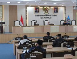 Hj. Bertha Hadiri Rapat Pembahasan Komisi DPRD Kota Pagar Alam Terhadap LKPJ Wali Kota Pagar Alam TA 2025