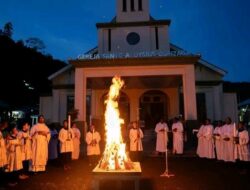 Dalam Kesederhanaan, Vigili Paskah di Gewerpe Fakfak Pancar Sukacita Kebangkitan