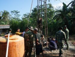 Aksi Nyata TMMD, Satgas Kodim 0402/OKI Bangun Sumur Bor untuk Masyarakat Pedesaan