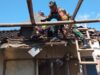 Gotong Royong Rehab RTLH, Babinsa Pakunden Bersama Warga Wujud Kepedulian untuk Masyarakat