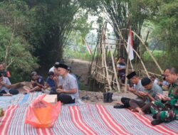Awali Pembangunan Jembatan Garuda Warga Desa Plumpungrejo Gelar Selamatan