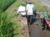 Sinergi Upsus Ketahanan Pangan, Serma Aminoto Bersama Poktan Margo Rukun Bersihkan Saluran Irigasi